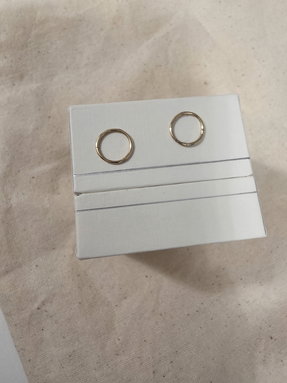 Classic Gold Hoop Earrings for Women - Picture 2 of 3